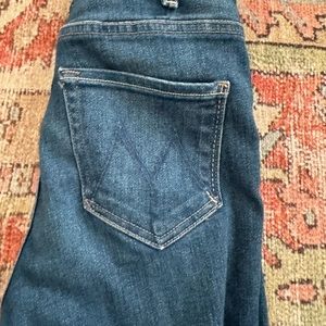 MOTHER DENIM THE HUSTLER